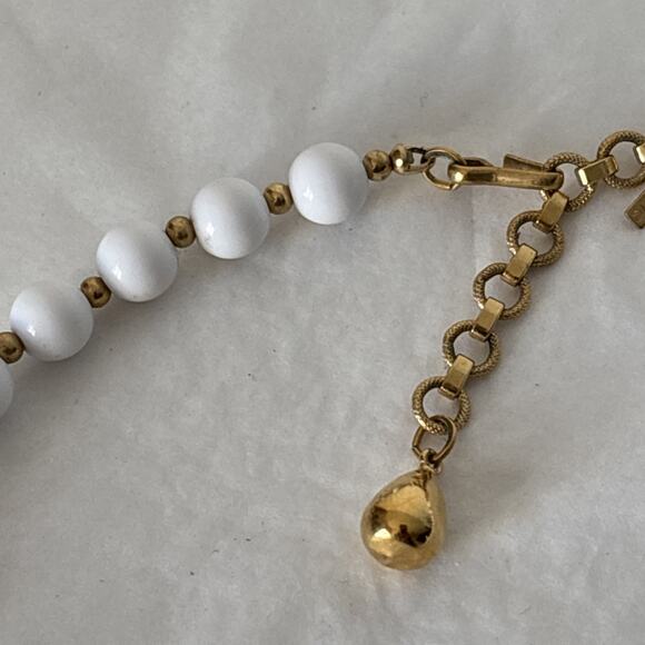 Vintage Lot of 3 Necklaces AB Crystal Faux Pearl Gold Tone Napier Monet Layered - Picture 15 of 16